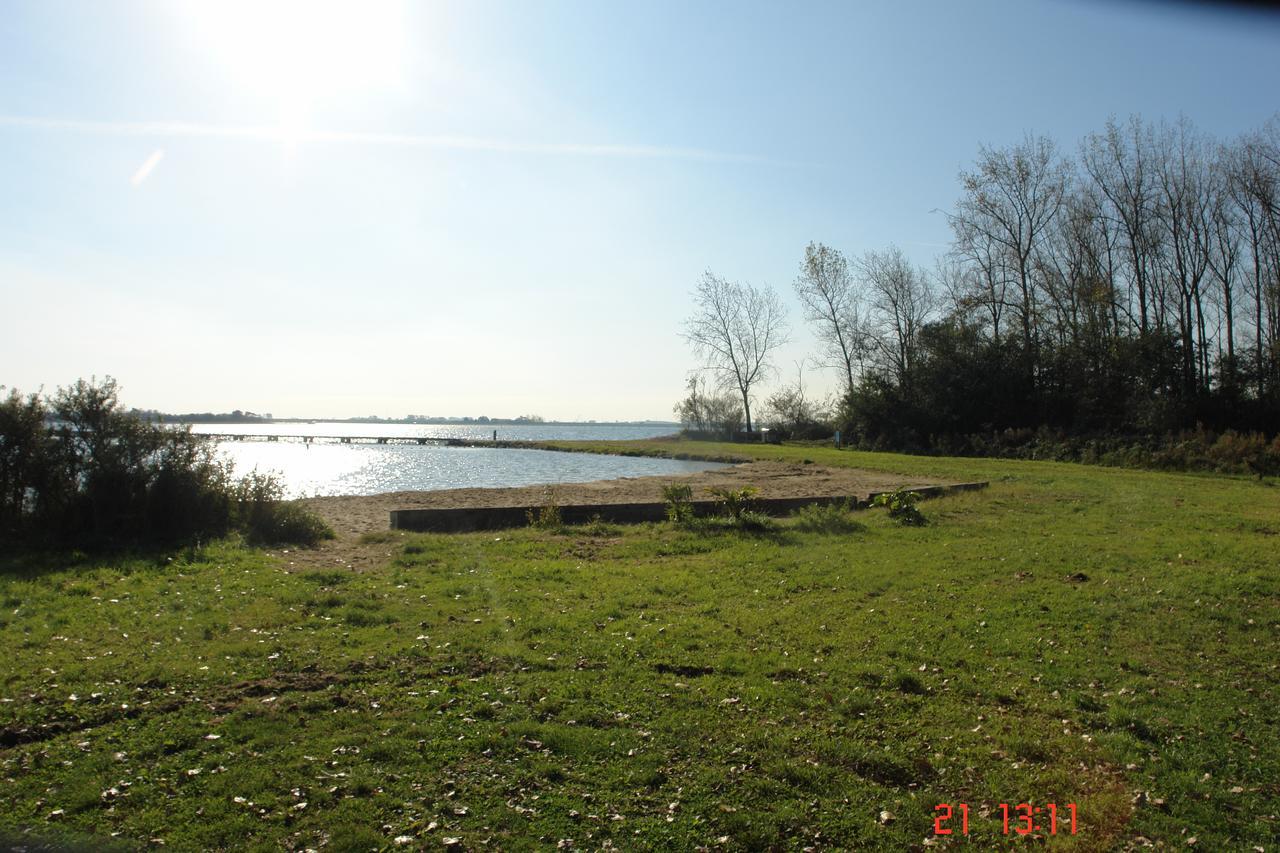 Apart Hotel Het Veerse Meer Кортгене Екстериор снимка