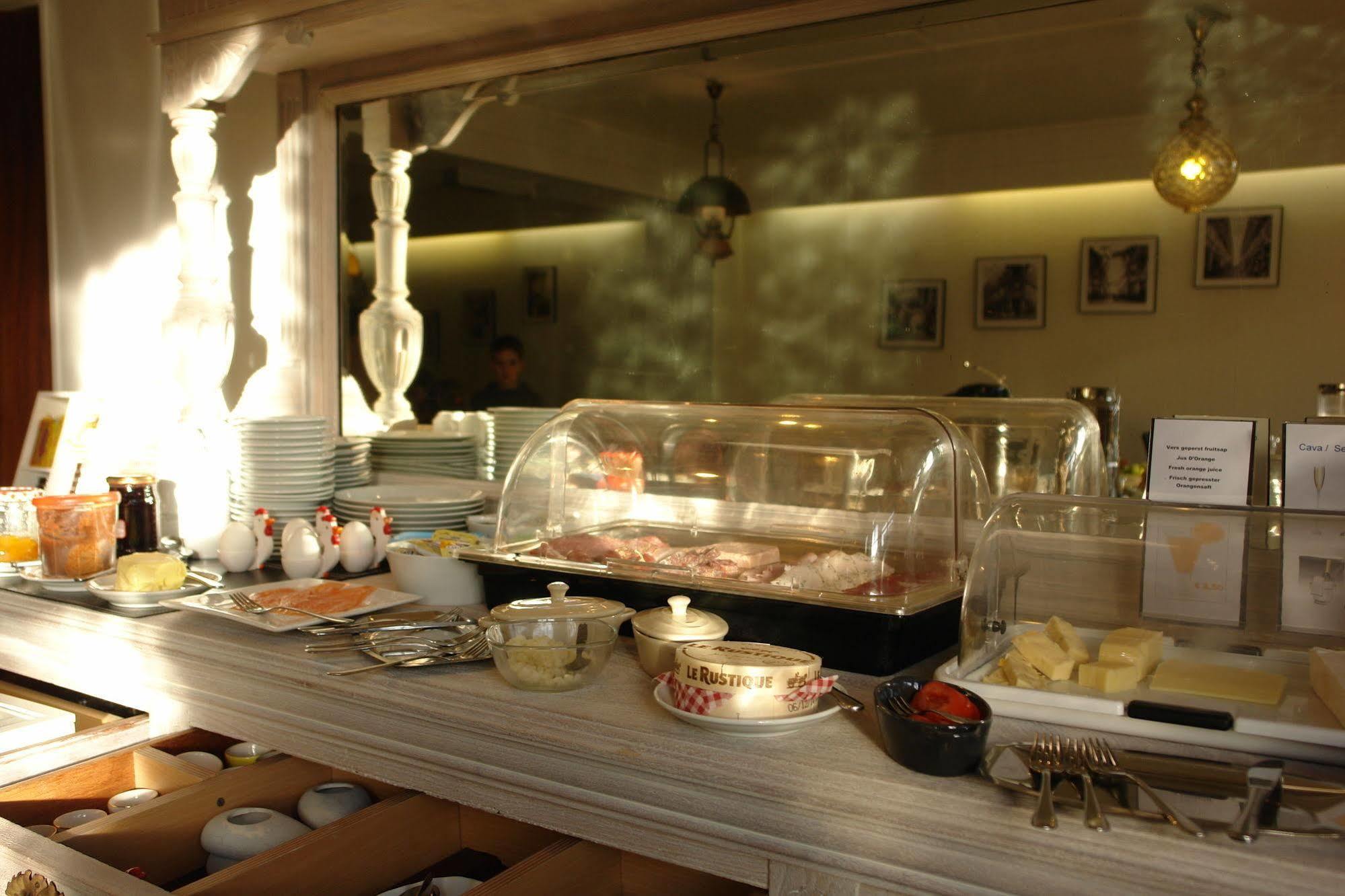 Apart Hotel Het Veerse Meer Кортгене Екстериор снимка